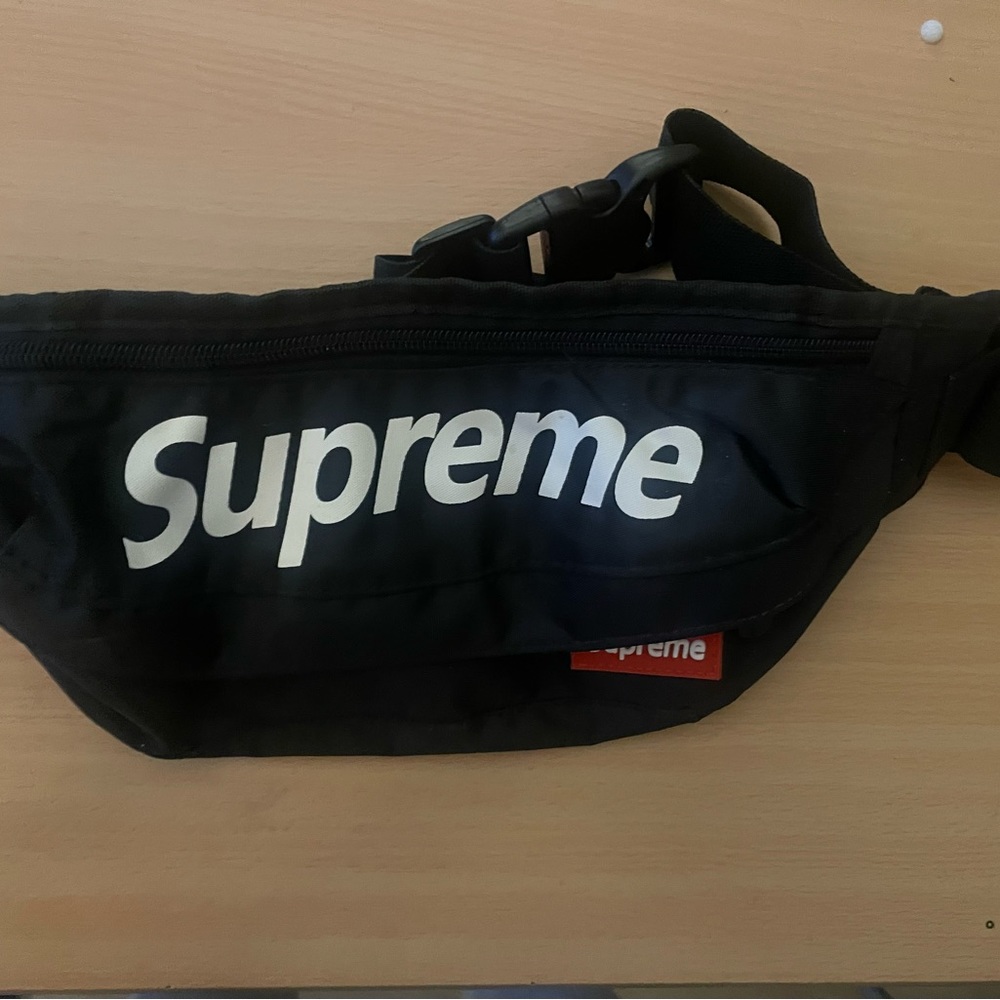 Supreme waist bag